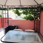 Jakobina Apartment