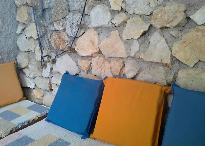 Jakobina * Brodarica (Sibenik-Knin)