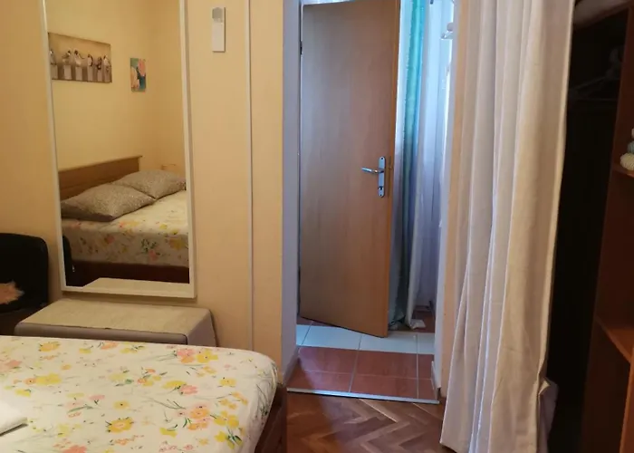 Jakobina * Brodarica (Sibenik-Knin)